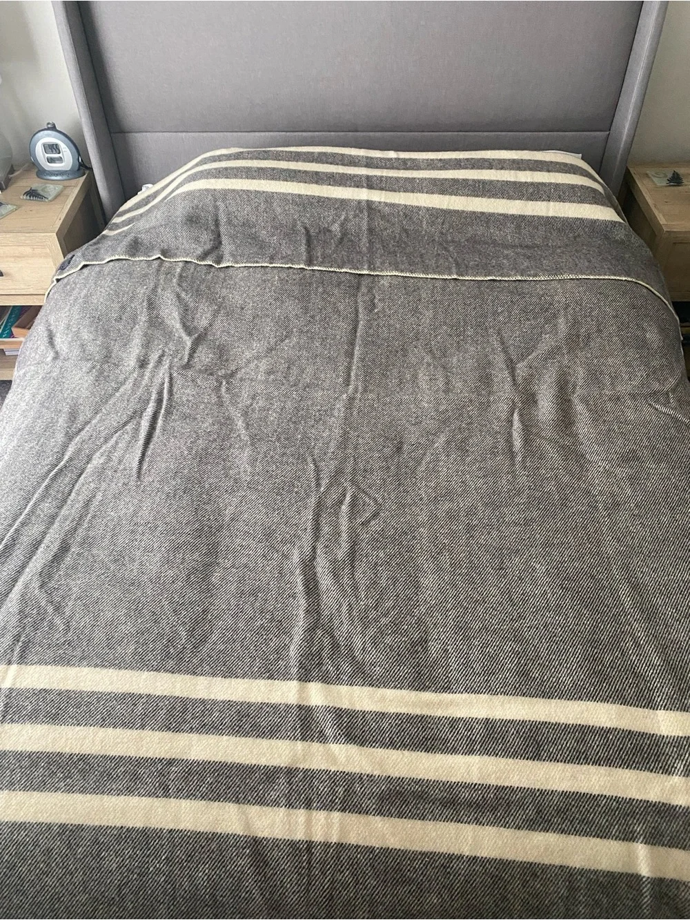 Coyuchi Brand New Wool Blanket in Heathered Gray with Tan